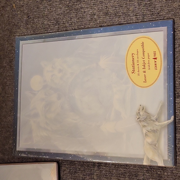 Leanin’ Tree Lot of 2vStationary Sets - Picture 2 of 8